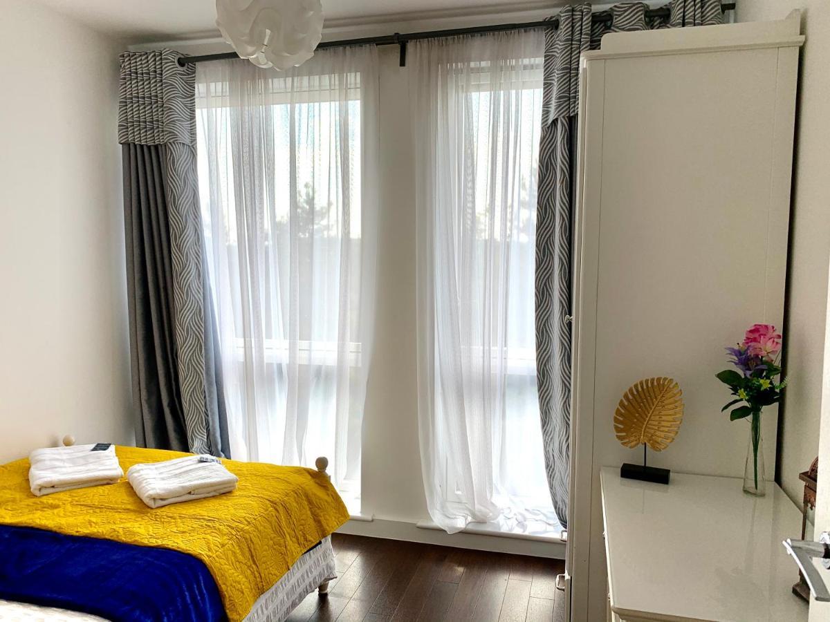 2-Bedrooms Modern Apartment Next To Velodrome, Lounge, Balcony, Parking, Abba London Luaran gambar