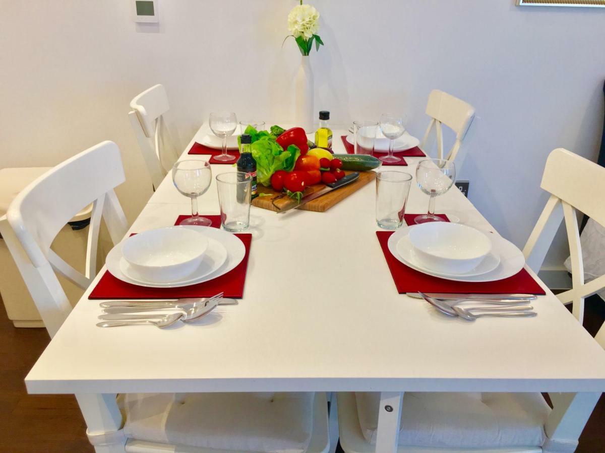 2-Bedrooms Modern Apartment Next To Velodrome, Lounge, Balcony, Parking, Abba London Luaran gambar